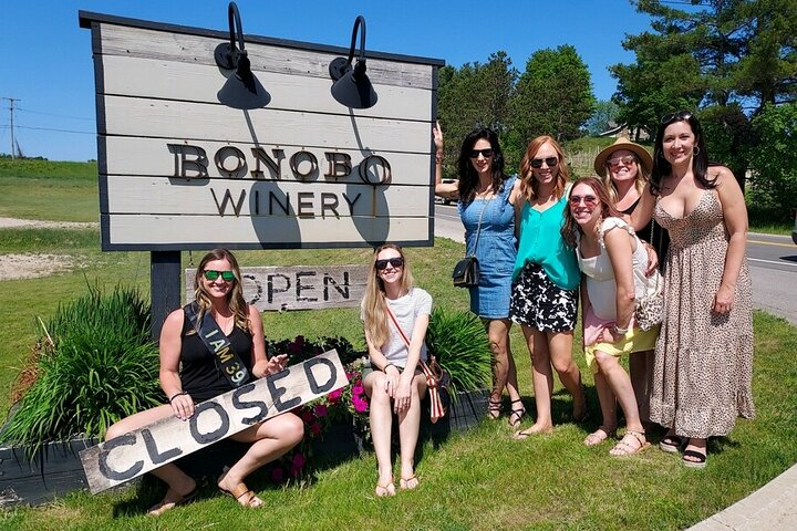 Want to be Movie Stars at Bonobo? Book with Me- Movie Stars Wine Tours here in #Traverse City Michigan